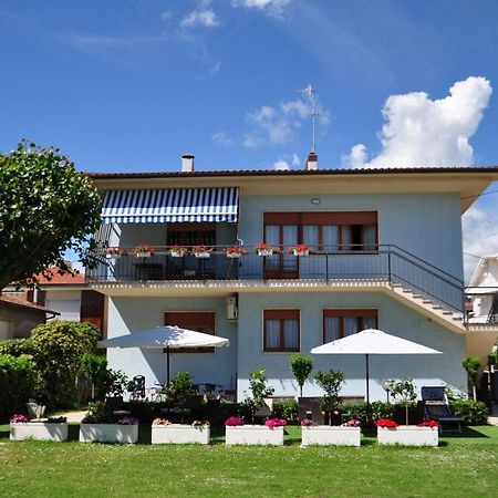 Hotel Gianna Roseto Degli Abruzzi Esterno foto