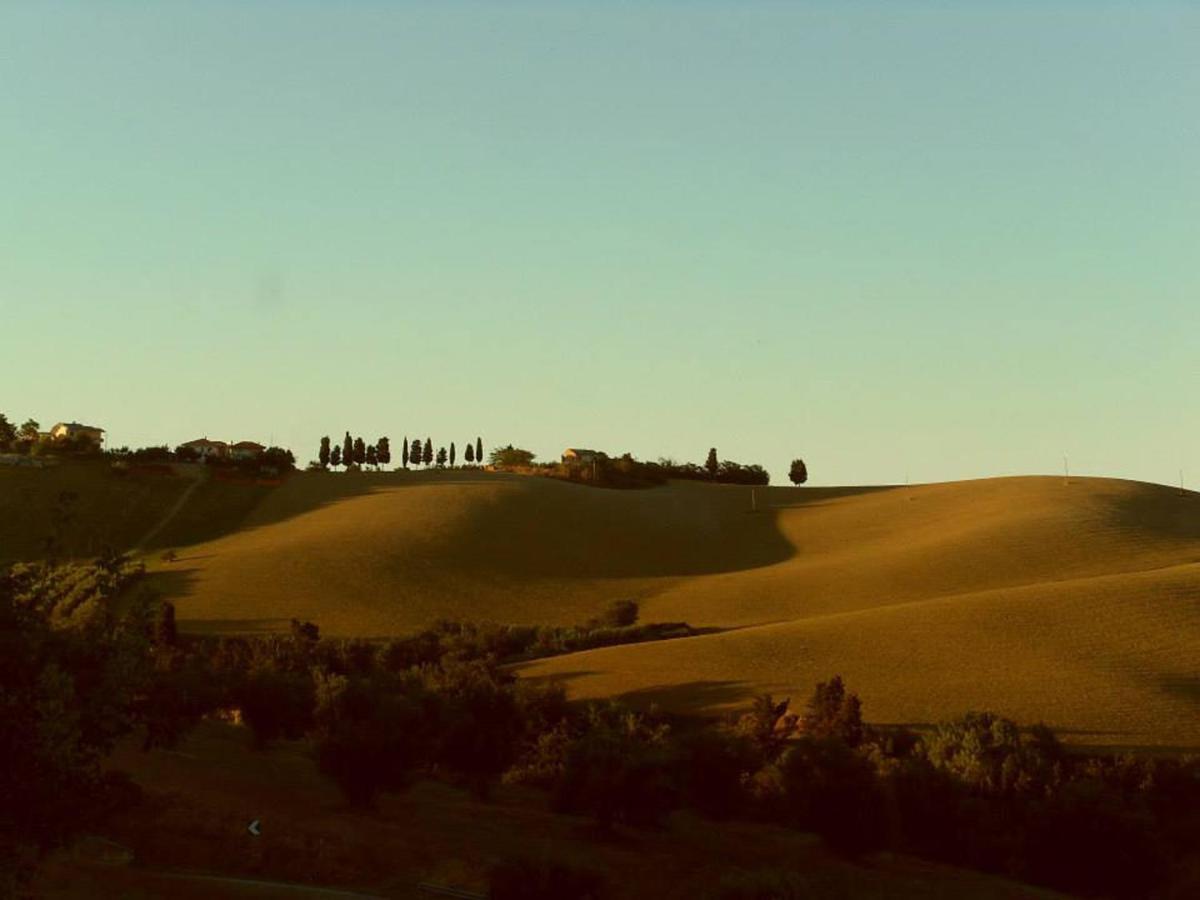 Hotel Gianna Roseto Degli Abruzzi Esterno foto