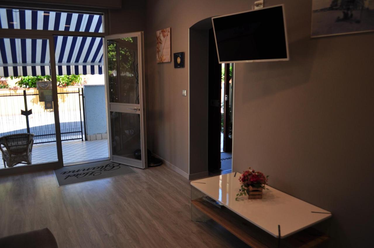 Hotel Gianna Roseto Degli Abruzzi Esterno foto