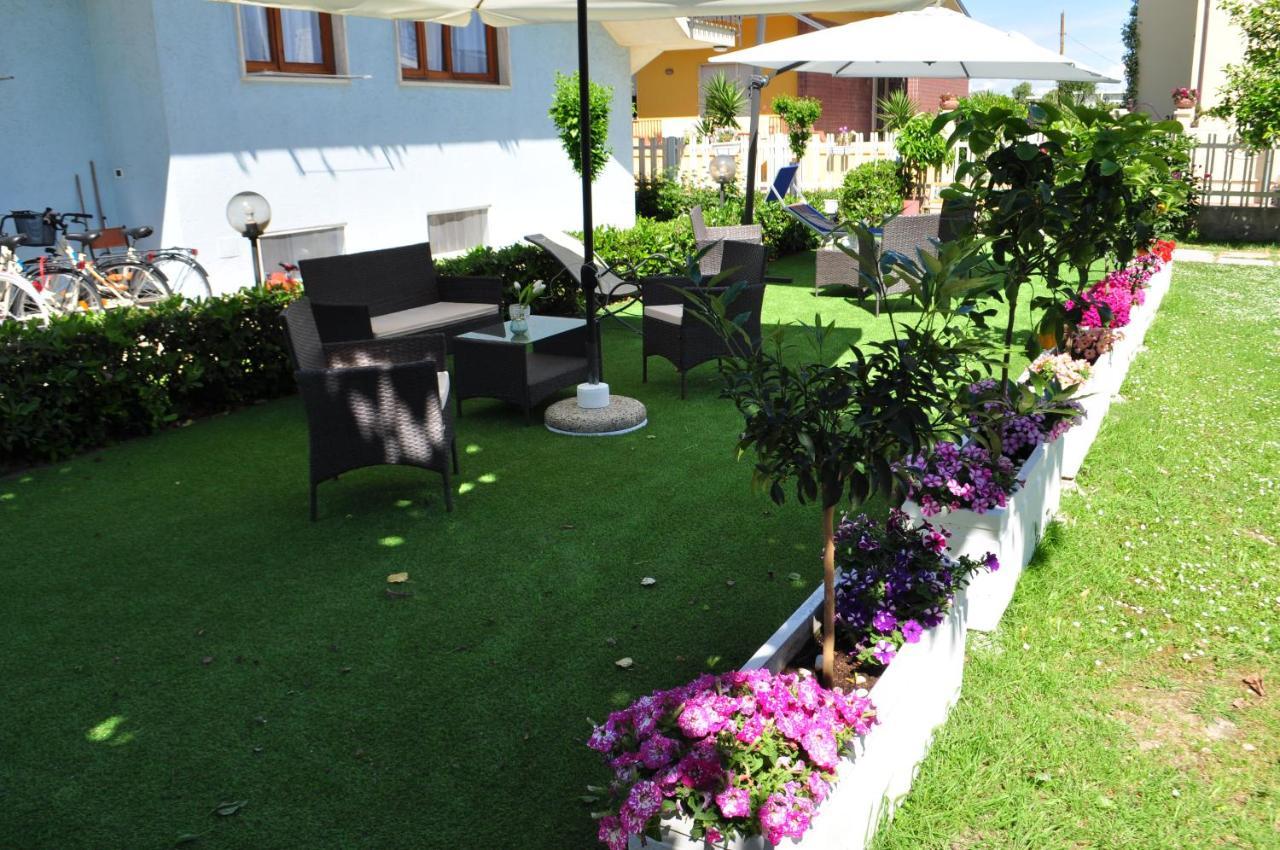 Hotel Gianna Roseto Degli Abruzzi Esterno foto