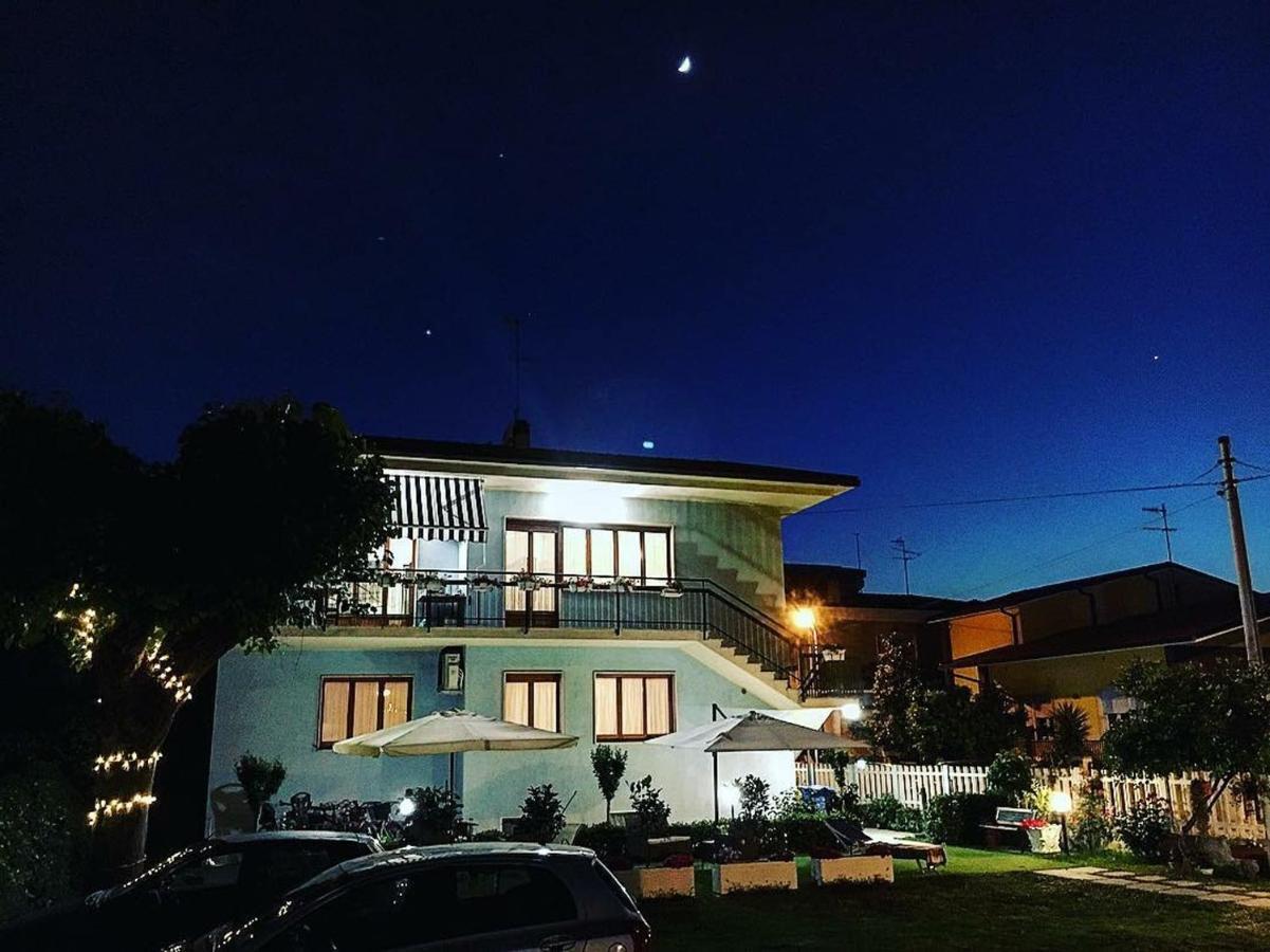 Hotel Gianna Roseto Degli Abruzzi Esterno foto
